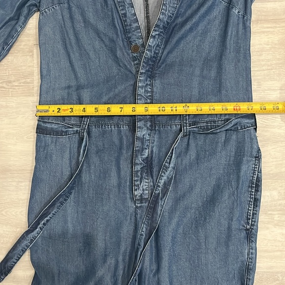 Free People Lou Blue Denim One Piece Jumpsuit - Size 6 - NWOT - Picture 9 of 10